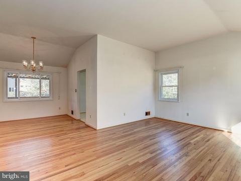 6822 Dean Dr, Mclean, VA 22101 photo 4
