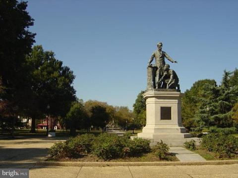 103 8th St NE, Washington, DC 20002 photo 27