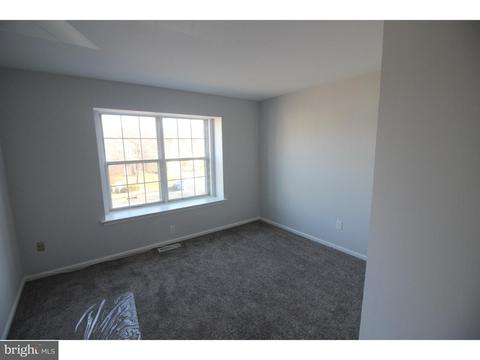 90 Kettlebrook Dr, Mount Laurel, NJ 08054 photo 14