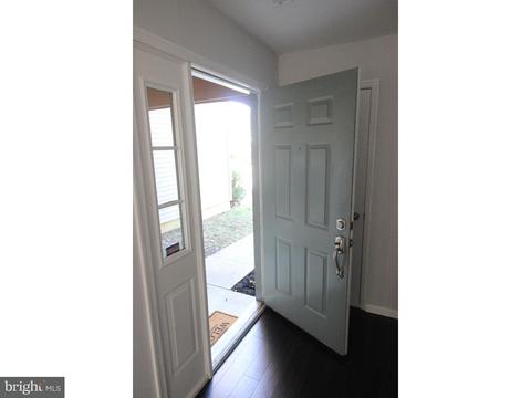 90 Kettlebrook Dr, Mount Laurel, NJ 08054 photo 3