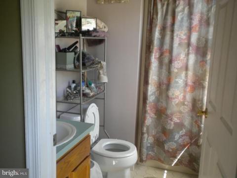 57 Kristopher Dr, Hamilton, NJ 08620 photo 17