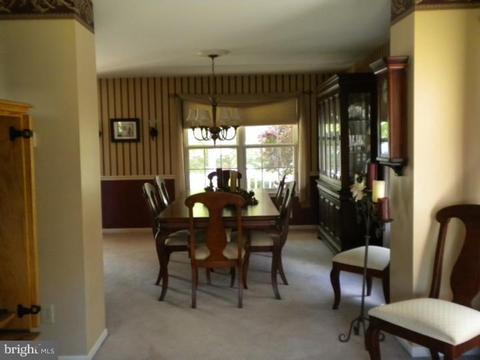57 Kristopher Dr, Hamilton, NJ 08620 photo 4