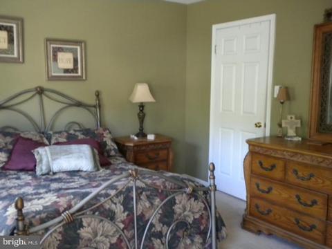 57 Kristopher Dr, Hamilton, NJ 08620 photo 18
