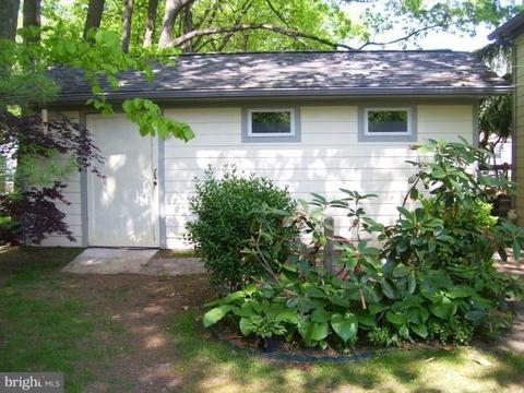 1613 Exeter Rd, Westminster, MD 21157 photo 1