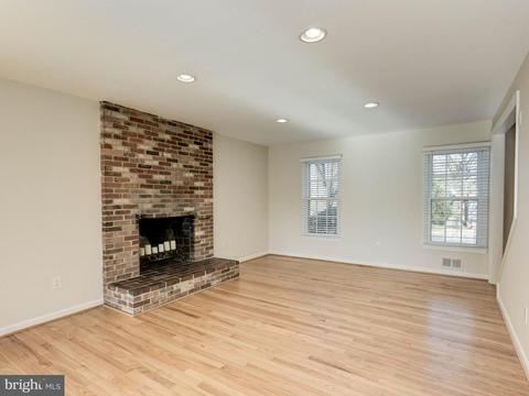 7111 Davis Ct, Mclean, VA 22101 photo 6