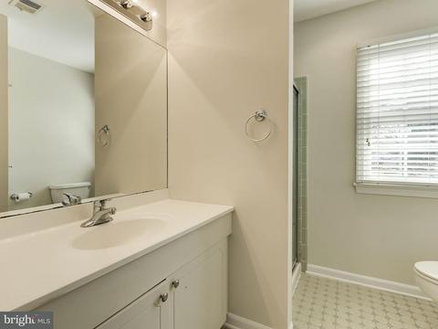 7111 Davis Ct, Mclean, VA 22101 photo 13