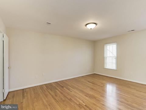 7111 Davis Ct, Mclean, VA 22101 photo 9