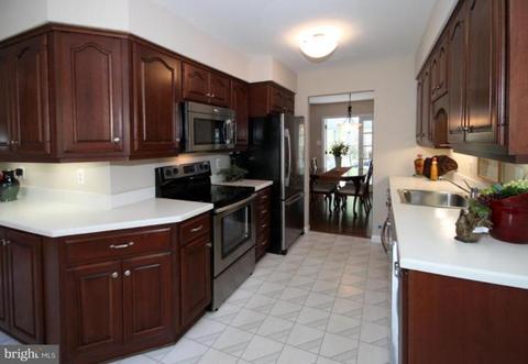 5534 Queensberry Ave, Springfield, VA 22151 photo 5