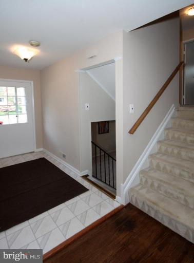 5534 Queensberry Ave, Springfield, VA 22151 photo 9