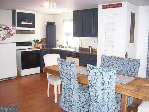 14530 Edgemont Rd, Smithsburg, MD 21783 photo 3