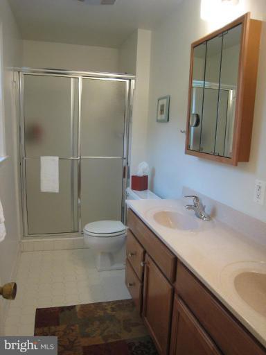 1349 Macbeth St, Mclean, VA 22102 photo 15