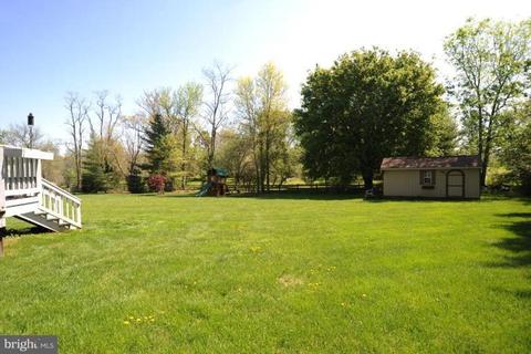 17917 Hickman St, Poolesville, MD 20837 photo 1