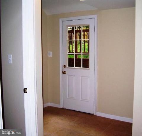 6153 Kellogg Dr, Mclean, VA 22101 photo 5