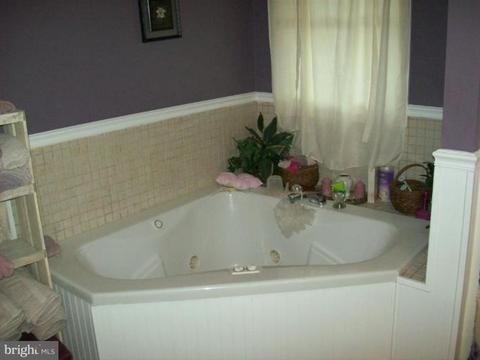 8955 Corner Rd, Hancock, MD 21750 photo 8