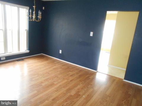 2 Manchester Way, Burlington, NJ 08016 photo 6