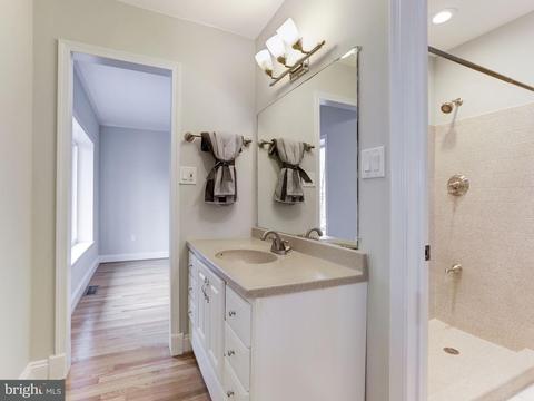 2021 Golf Course Dr, Reston, VA 20191 photo 13