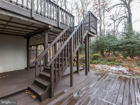 2021 Golf Course Dr, Reston, VA 20191 photo 26