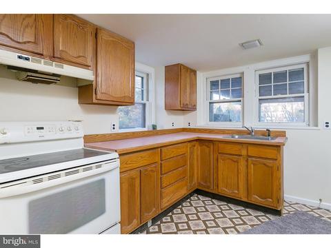 54 Longmere Ave, Pitman, NJ 08071 photo 16
