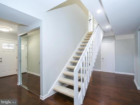 9011 2nd Ave, Silver Spring, MD 20910 photo 3