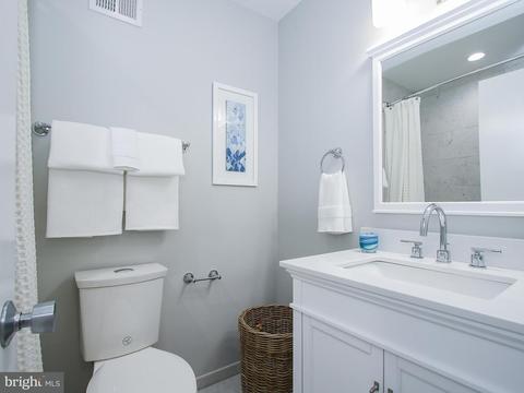 9011 2nd Ave, Silver Spring, MD 20910 photo 24
