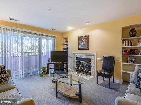 3309 Sir Thomas Dr #5-A-33, Silver Spring, MD 20904 photo 5