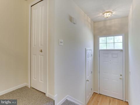 9202 Brewington Ln, Laurel, MD 20723 photo 6