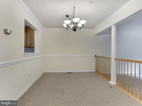 9202 Brewington Ln, Laurel, MD 20723 photo 12