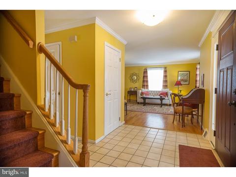 50 Old State Rd, Springfield, PA 19064 photo 3