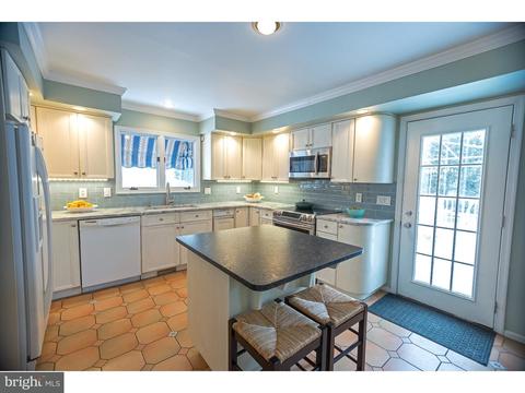 50 Old State Rd, Springfield, PA 19064 photo 9