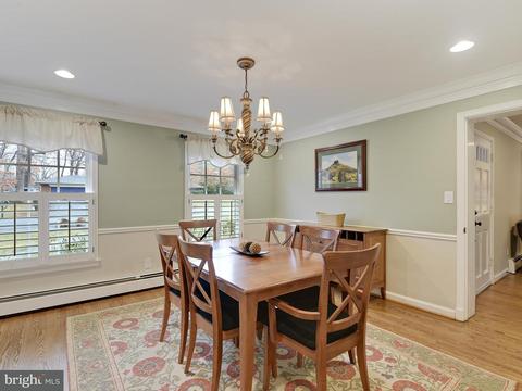 1424 Laburnum St, Mclean, VA 22101 photo 3