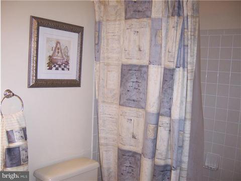 82 E Thomas Ct, Kennett Square, PA 19348 photo 15