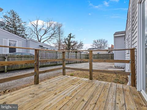 324 Compton Ave, Laurel, MD 20707 photo 8