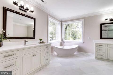 6828 Dean Dr, Mclean, VA 22101 photo 16