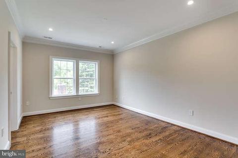 6828 Dean Dr, Mclean, VA 22101 photo 18