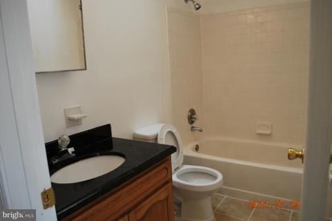 692 Windsor Driveway, Westminster, MD 21158 photo 11