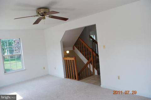 692 Windsor Driveway, Westminster, MD 21158 photo 9