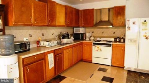 7435 Long Pine Dr, Springfield, VA 22151 photo 4