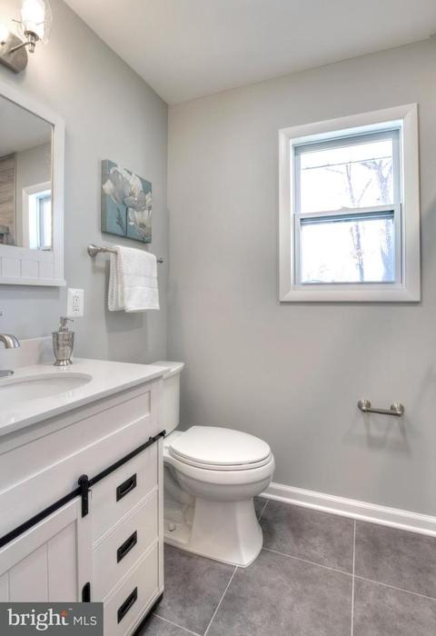 5400 Clifton St, Springfield, VA 22151 photo 17