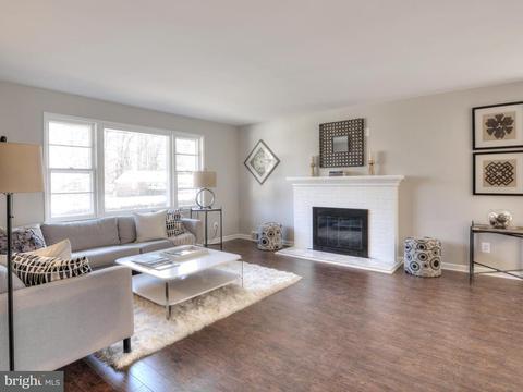 5400 Clifton St, Springfield, VA 22151 photo 3