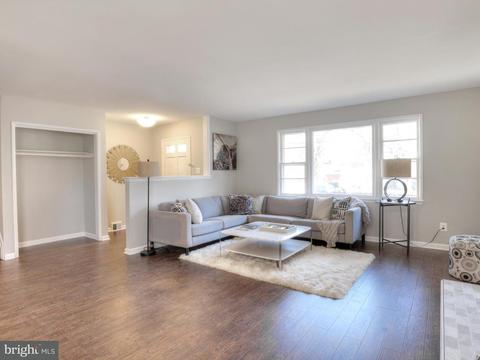 5400 Clifton St, Springfield, VA 22151 photo 4