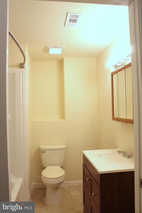 8590 Cold Harbor Loop, Manassas, VA 20111 photo 18