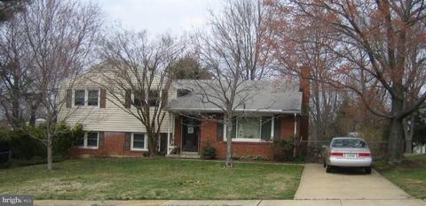 8120 Drayton Ln, Springfield, VA 22151 photo 1