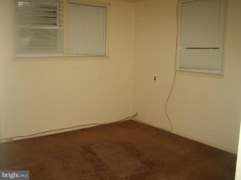 8120 Drayton Ln, Springfield, VA 22151 photo 14