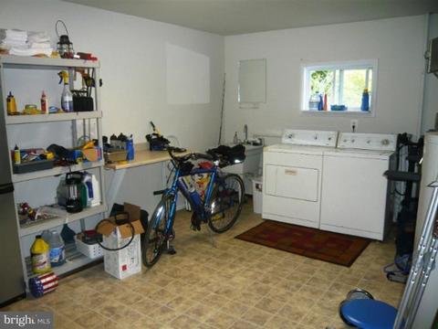 7507 Inzer St, Springfield, VA 22151 photo 12