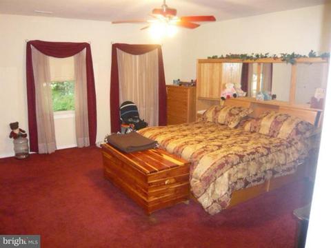 7507 Inzer St, Springfield, VA 22151 photo 8