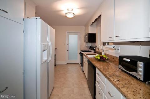 2335 49th St NW, Washington, DC 20007 photo 14