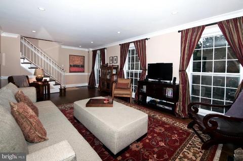 2335 49th St NW, Washington, DC 20007 photo 6