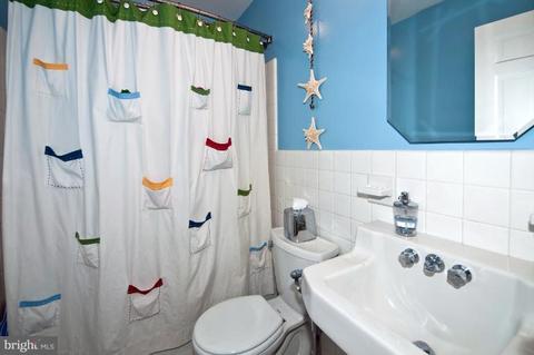 2335 49th St NW, Washington, DC 20007 photo 23