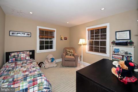 2335 49th St NW, Washington, DC 20007 photo 25