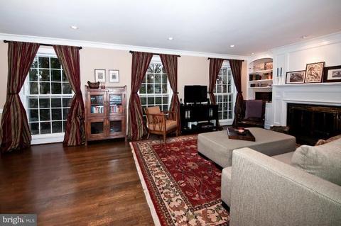 2335 49th St NW, Washington, DC 20007 photo 13